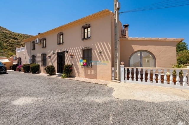 5 quarto Quinta/Casa Rural para venda em Huércal-Overa com garagem - 315 000 € (Ref: 9863628)
