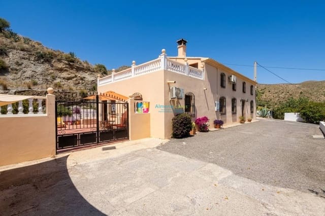 5 quarto Quinta/Casa Rural para venda em Huércal-Overa com garagem - 315 000 € (Ref: 9863628)