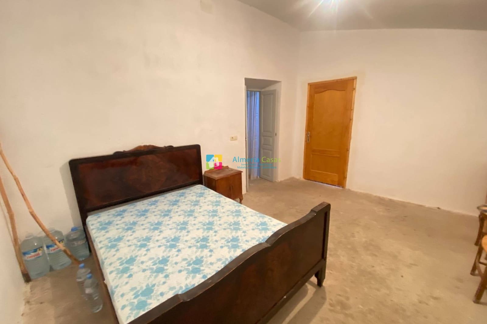 Casa de 6 habitaciones en Cóbdar en venta - 58.000 € (Ref: 9892953)