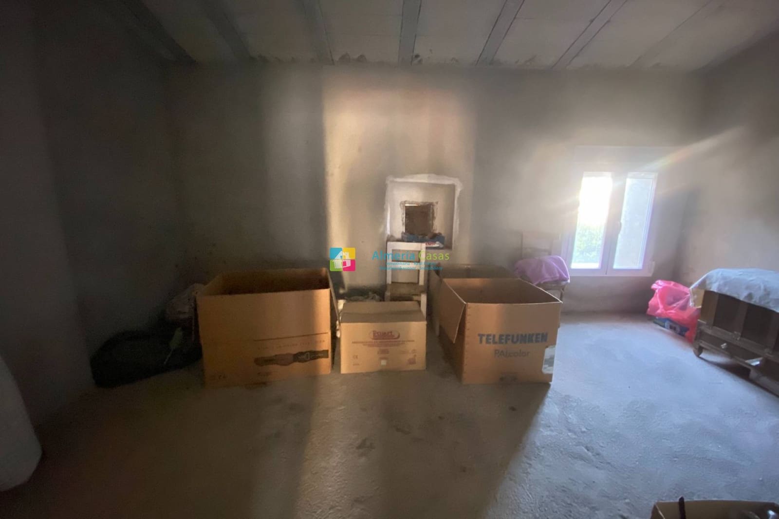 Casa de 6 habitaciones en Cóbdar en venta - 58.000 € (Ref: 9892953)