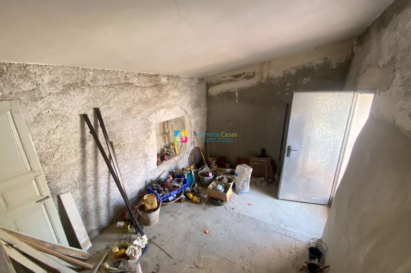 Casa de 6 habitaciones en Cóbdar en venta - 58.000 € (Ref: 9892953)