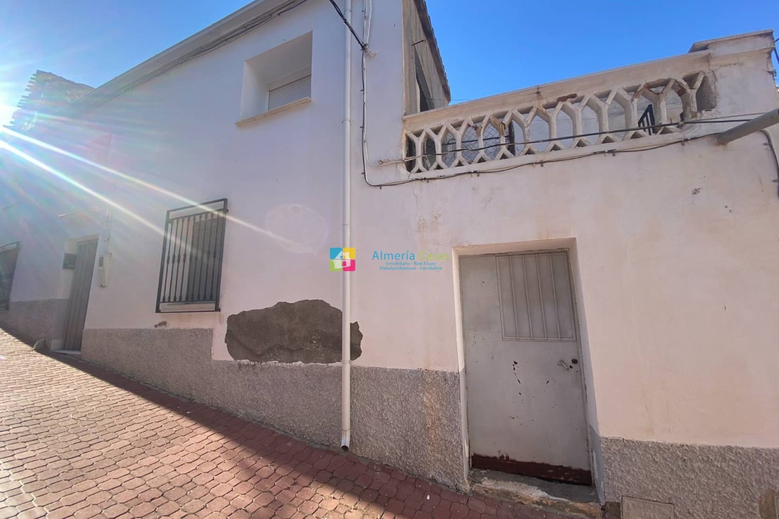 Casa de 6 habitaciones en Cóbdar en venta - 58.000 € (Ref: 9892953)