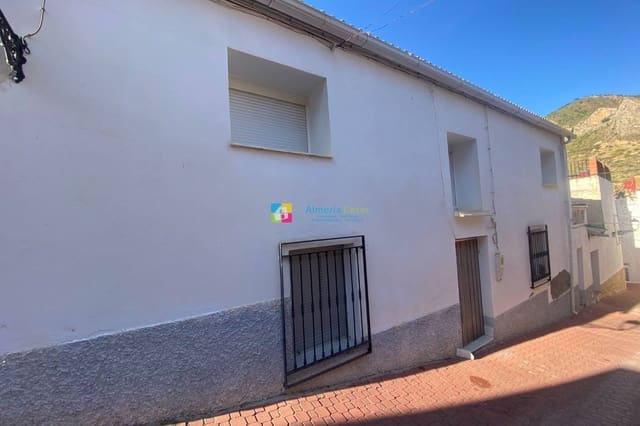 6 quarto Casa em Banda para venda em Cóbdar - 58 000 € (Ref: 9892953)