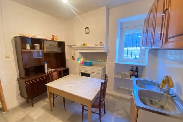 6 quarto Casa em Banda para venda em Cóbdar - 58 000 € (Ref: 9892953)