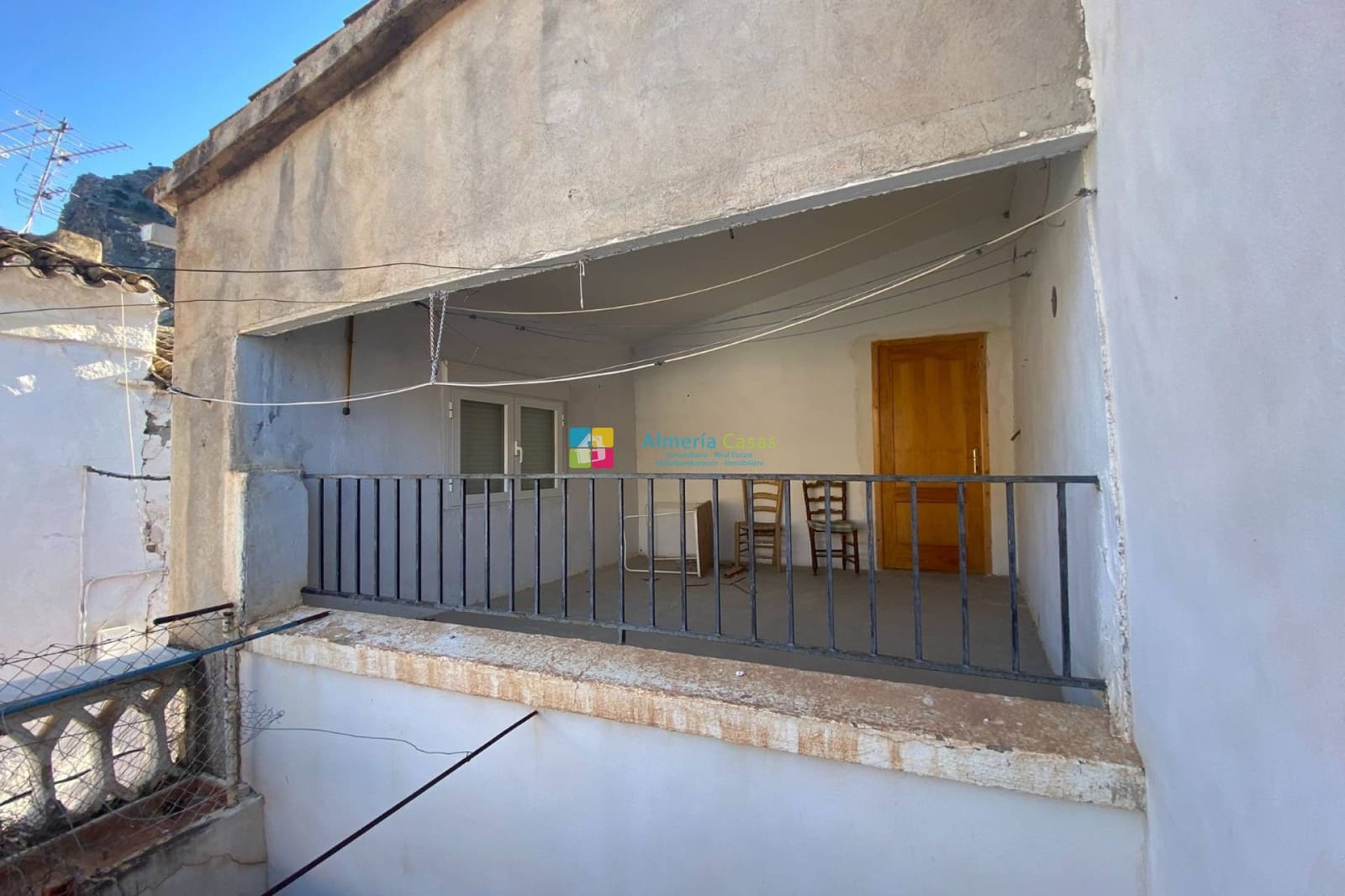 Casa de 6 habitaciones en Cóbdar en venta - 58.000 € (Ref: 9892953)
