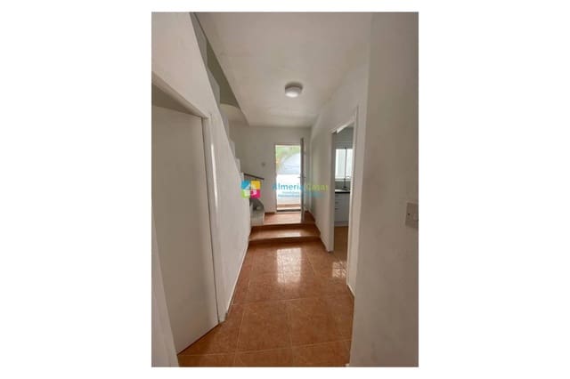 Casa de 4 habitaciones en Cantoria en venta - 129.500 € (Ref: 9897232)