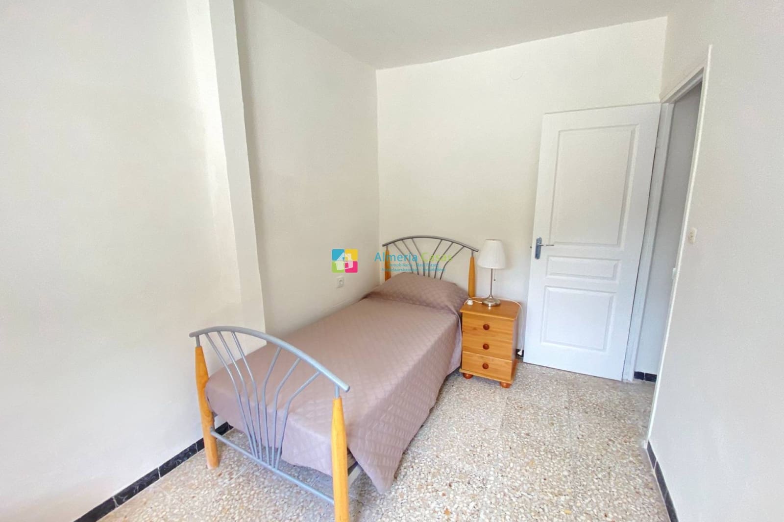 4 quarto Casa em Banda para venda em Cantoria - 129 500 € (Ref: 9897232)