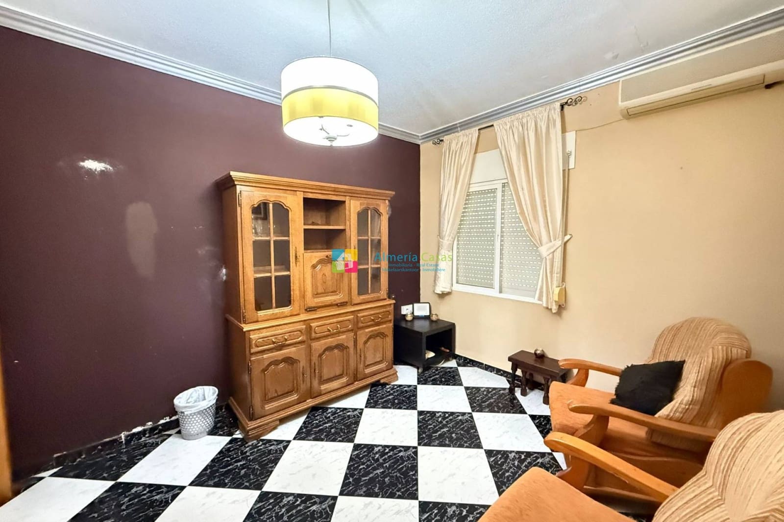 8 bedroom Townhouse for sale in Albanchez - € 68,000 (Ref: 9912232)