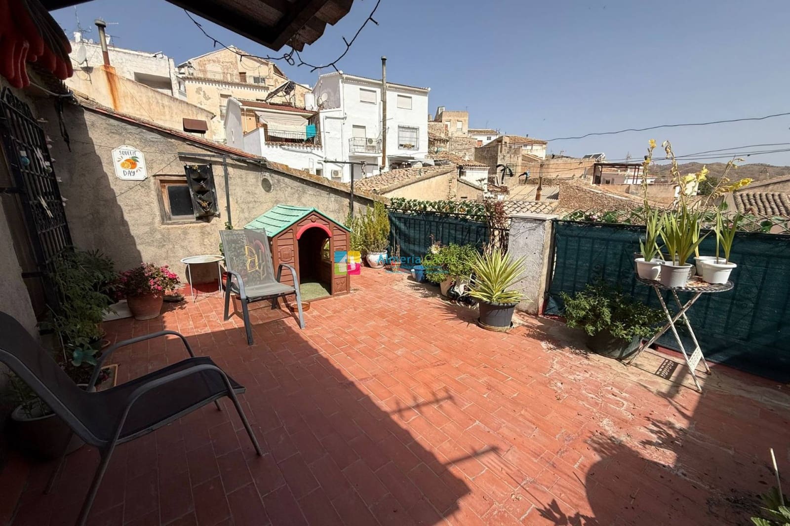 8 bedroom Townhouse for sale in Albanchez - € 68,000 (Ref: 9912232)