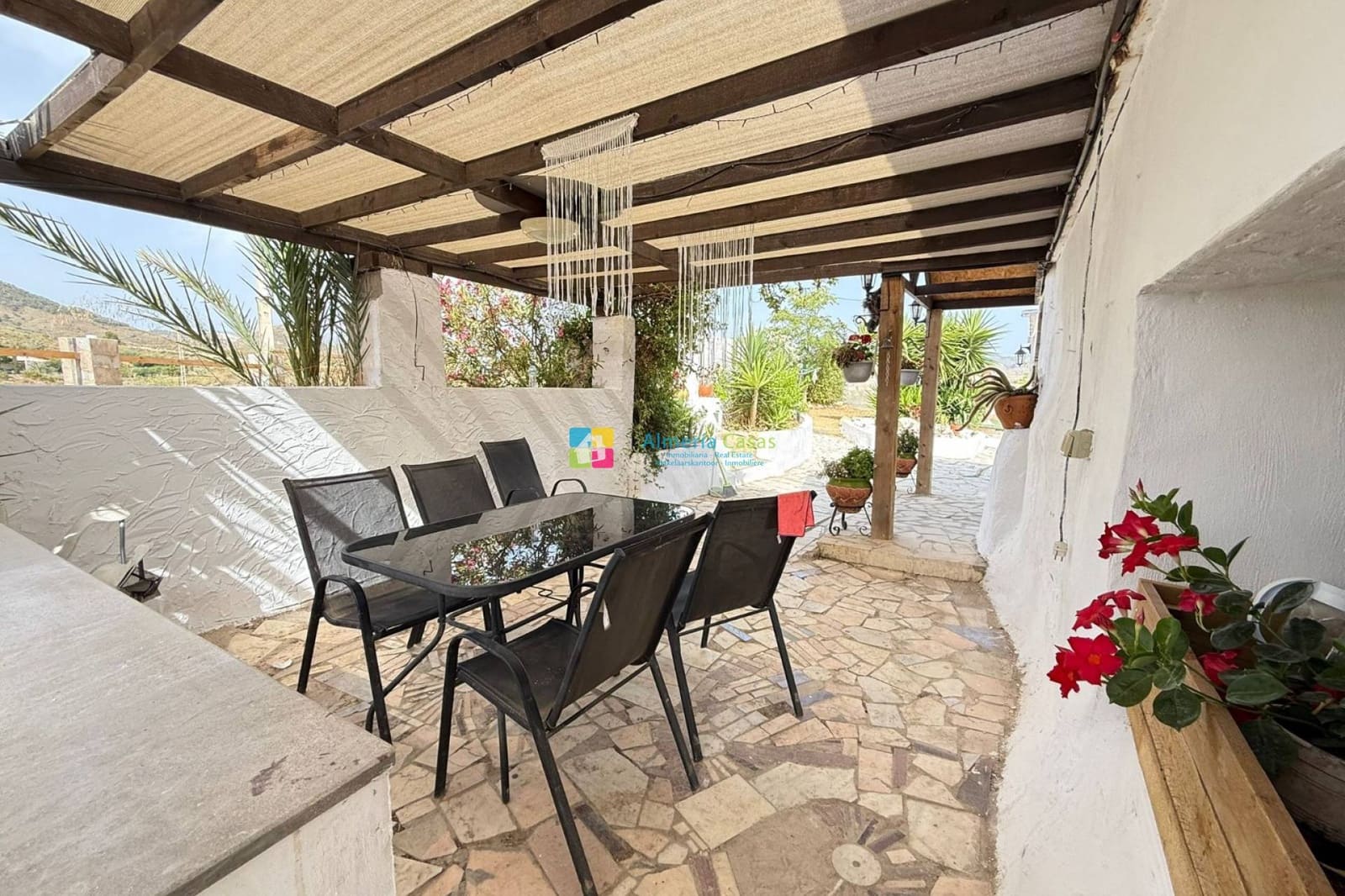 3 slaapkamer Finca/Landhuis te koop in Cantoria - € 95.000 (Ref: 9914815)