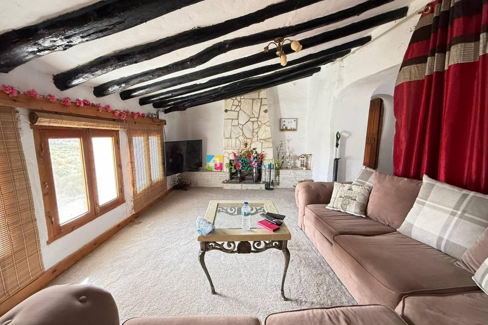 3 slaapkamer Finca/Landhuis te koop in Cantoria - € 95.000 (Ref: 9914815)