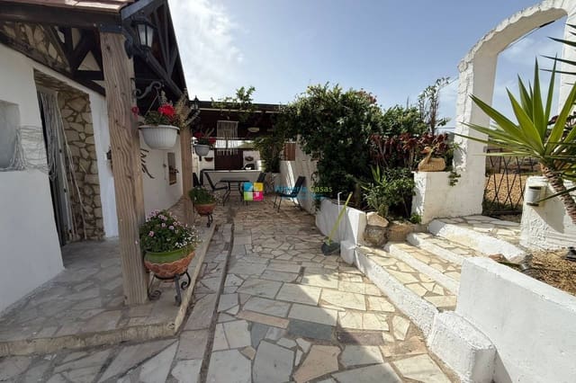 3 slaapkamer Finca/Landhuis te koop in Cantoria - € 95.000 (Ref: 9914815)