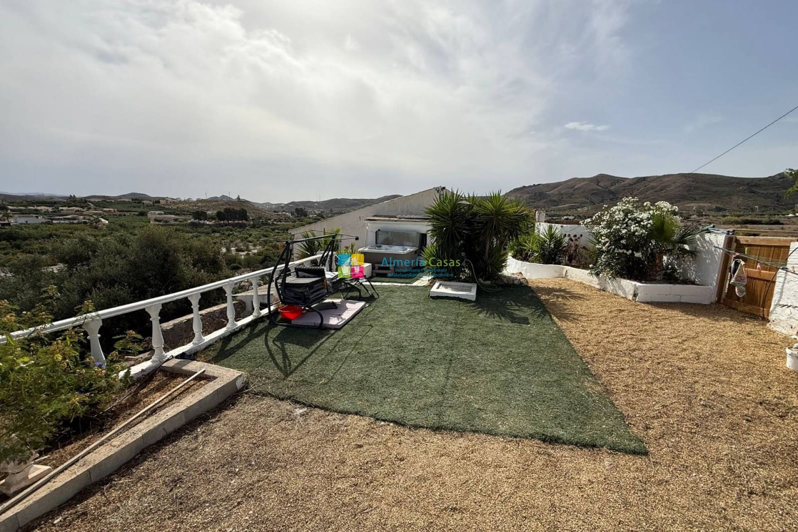 3 slaapkamer Finca/Landhuis te koop in Cantoria - € 95.000 (Ref: 9914815)