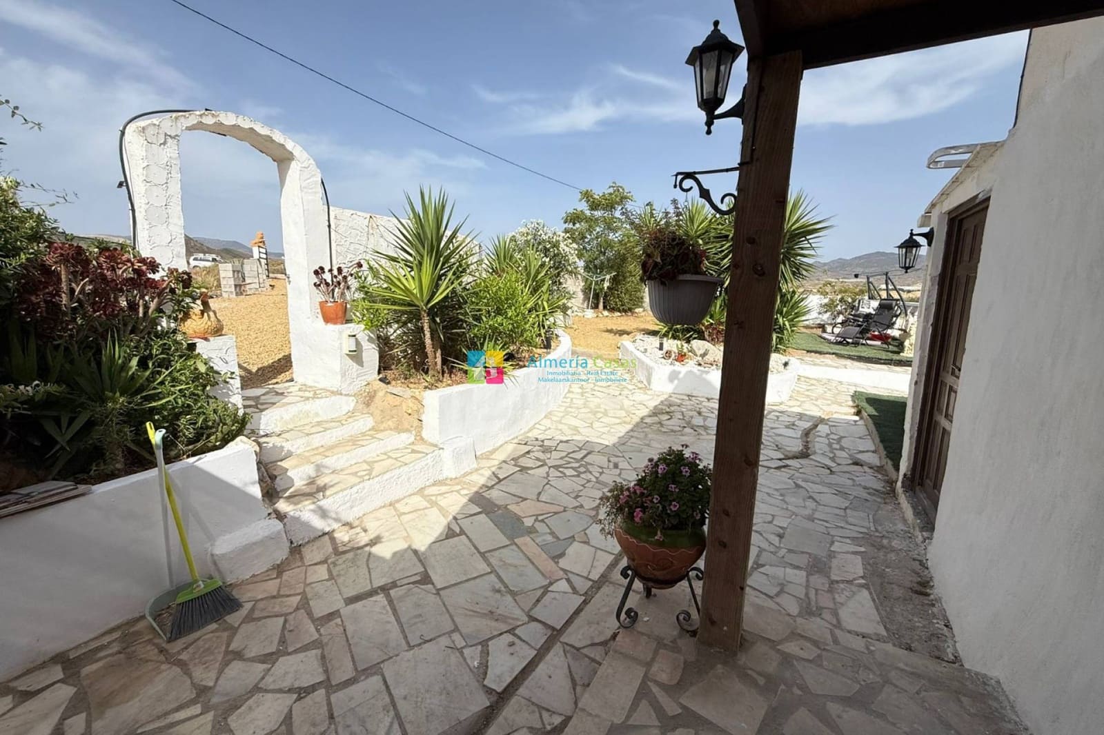 3 slaapkamer Finca/Landhuis te koop in Cantoria - € 95.000 (Ref: 9914815)