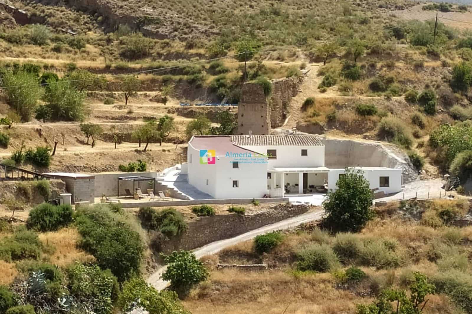 5 bedroom Finca/Country House for sale in Lucar - € 312,000 (Ref: 9926459)