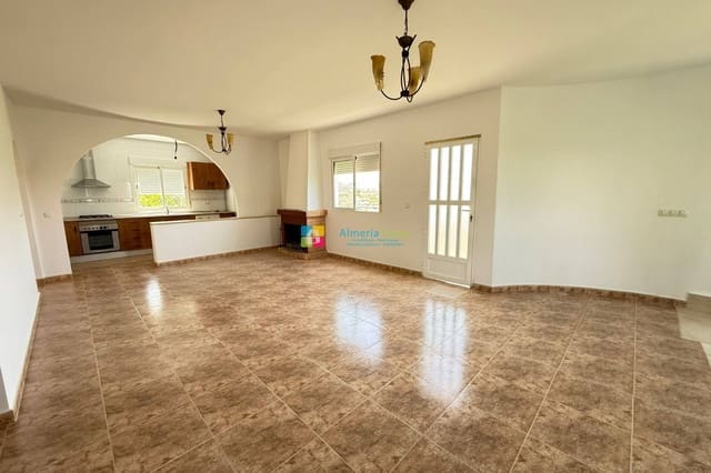 3 soveværelse Villa til salg i Almanzora, Cantoria med garage - € 199.000 (Ref: 9928315)