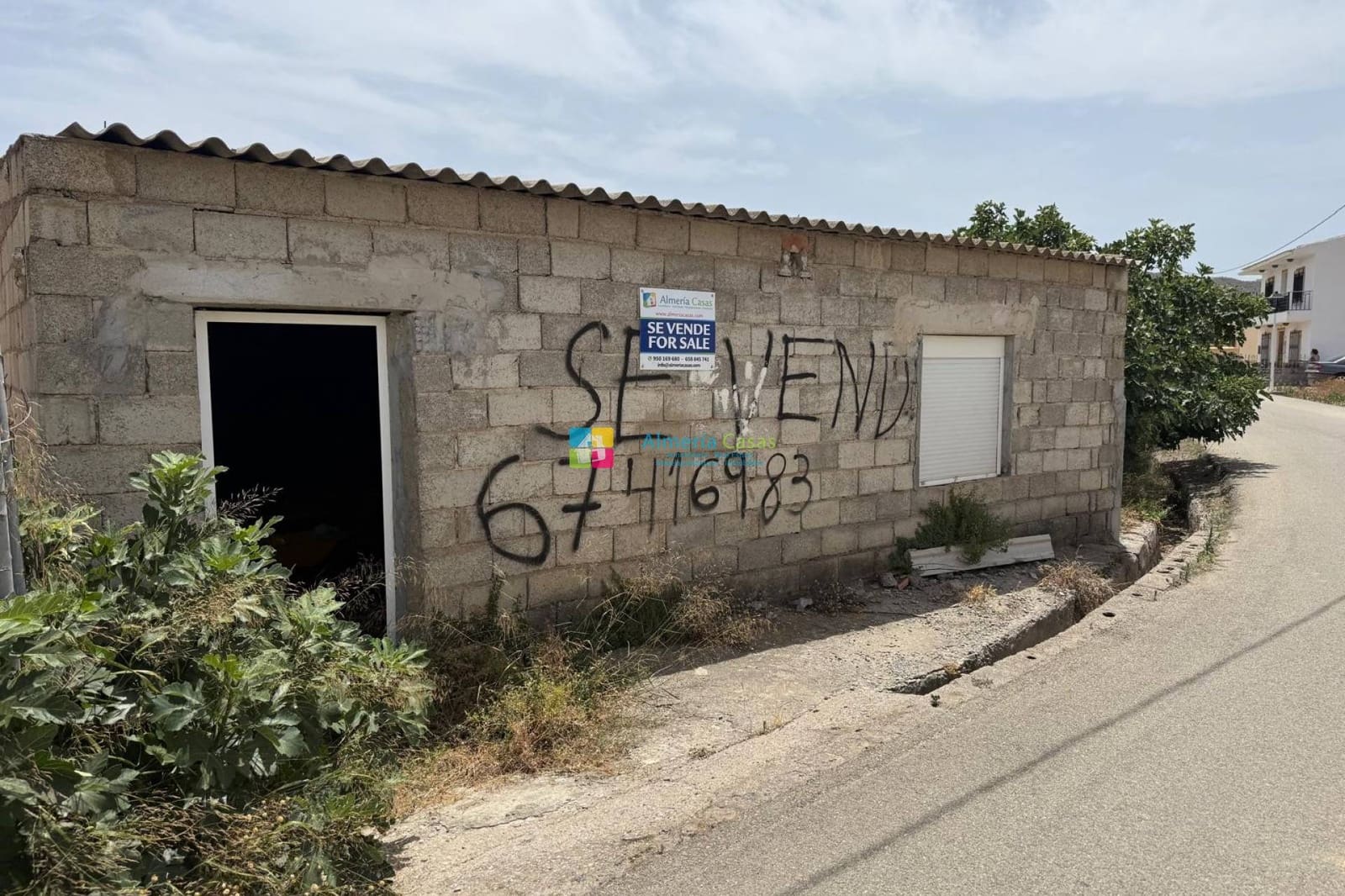 Kommersiell til salgs i La Alfoquia - € 43 000 (Ref: 9928316)
