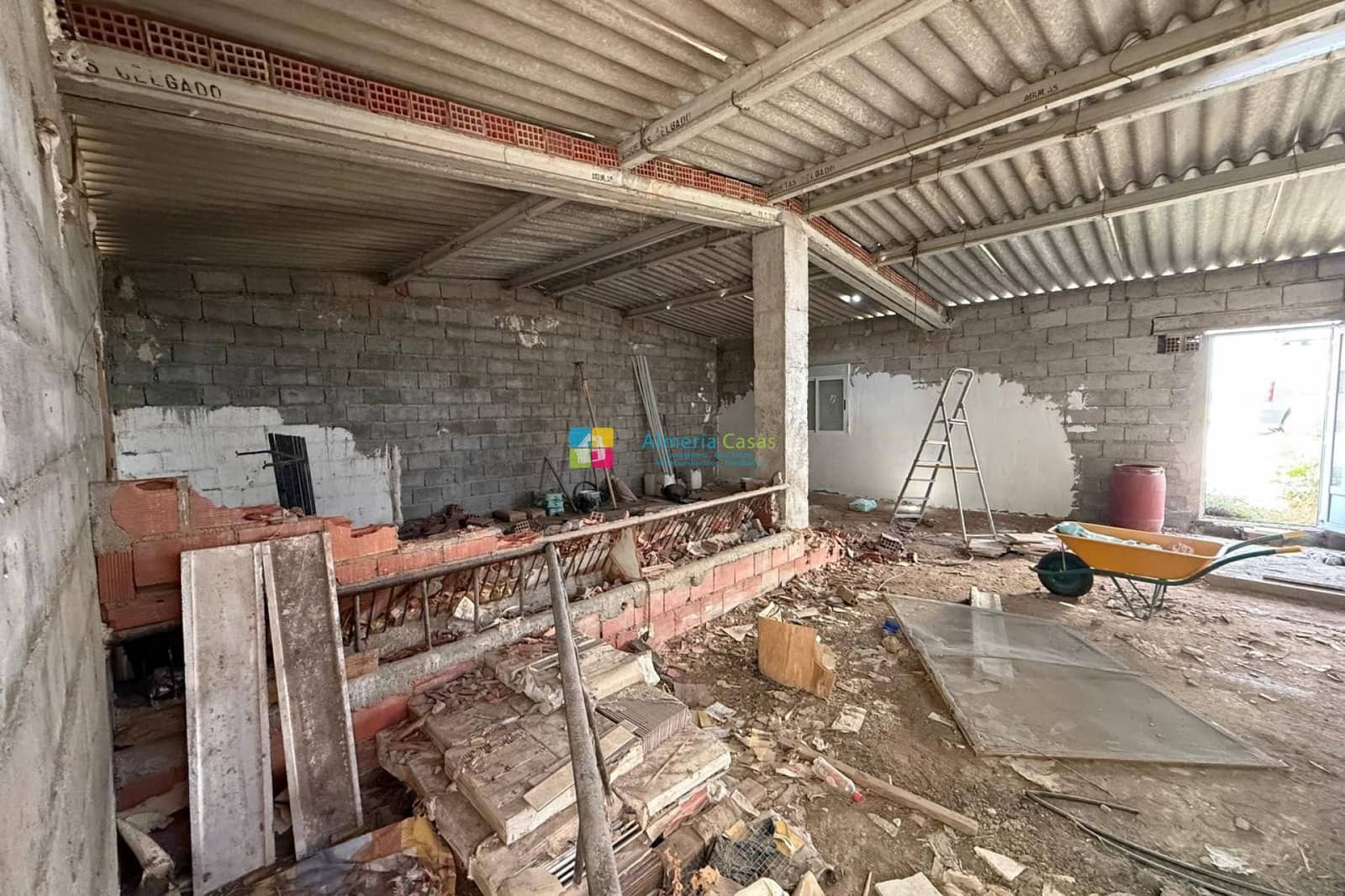 Kommersiell til salgs i La Alfoquia - € 43 000 (Ref: 9928316)