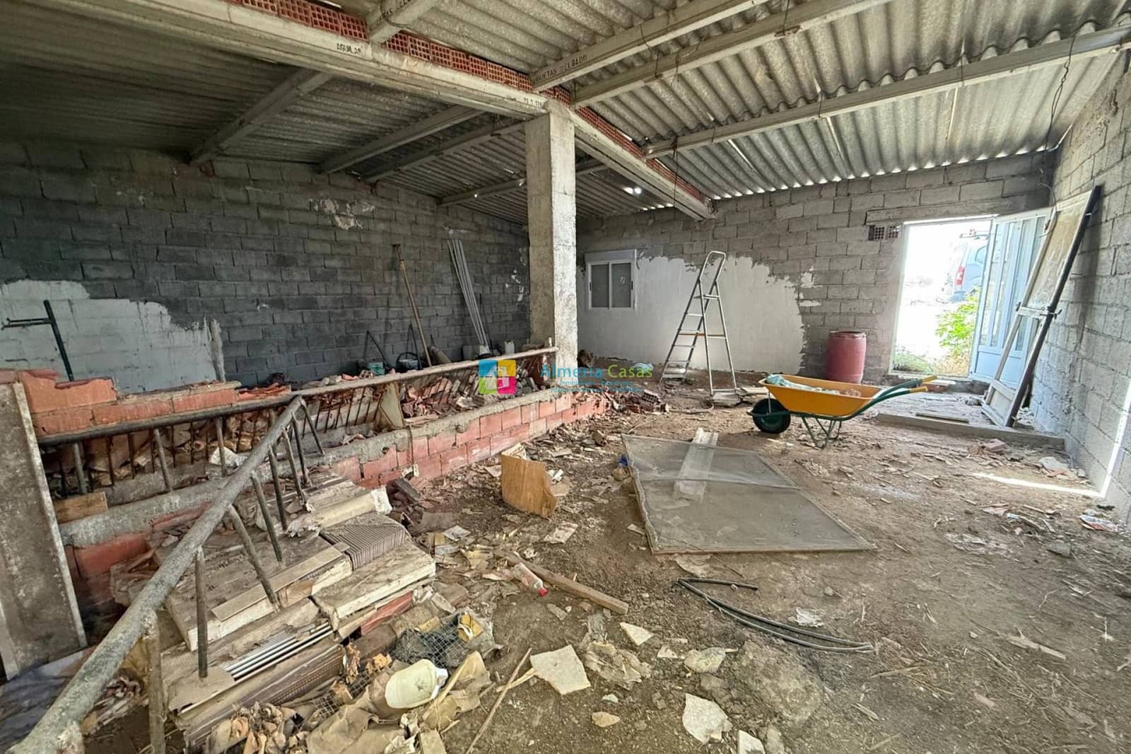 Kommersiell til salgs i La Alfoquia - € 43 000 (Ref: 9928316)