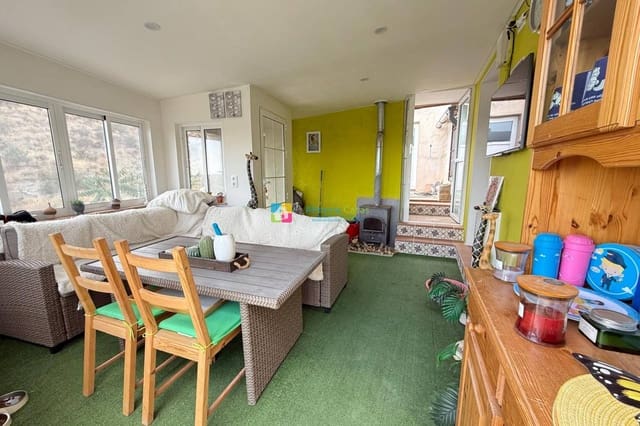 2 soverom Finca/Herregård til salgs i Oria med garasje - € 179 950 (Ref: 9935190)