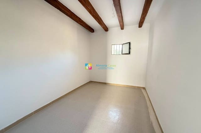 3 Zimmer Finca/Landgut zu verkaufen in Los Huevanillas, Arboleas - 105.000 € (Ref: 9985817)