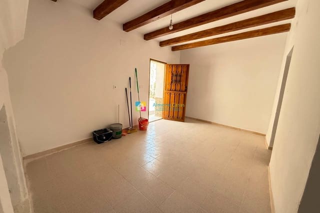 3 Zimmer Finca/Landgut zu verkaufen in Los Huevanillas, Arboleas - 105.000 € (Ref: 9985817)