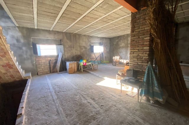 Casa de 3 habitaciones en Cantoria en venta con garaje - 75.000 € (Ref: 9985886)