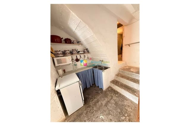 6 slaapkamer Finca/Landhuis te koop in Pocicas, Albox - € 65.000 (Ref: 9987149)