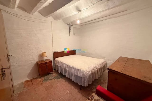 6 slaapkamer Finca/Landhuis te koop in Pocicas, Albox - € 65.000 (Ref: 9987149)