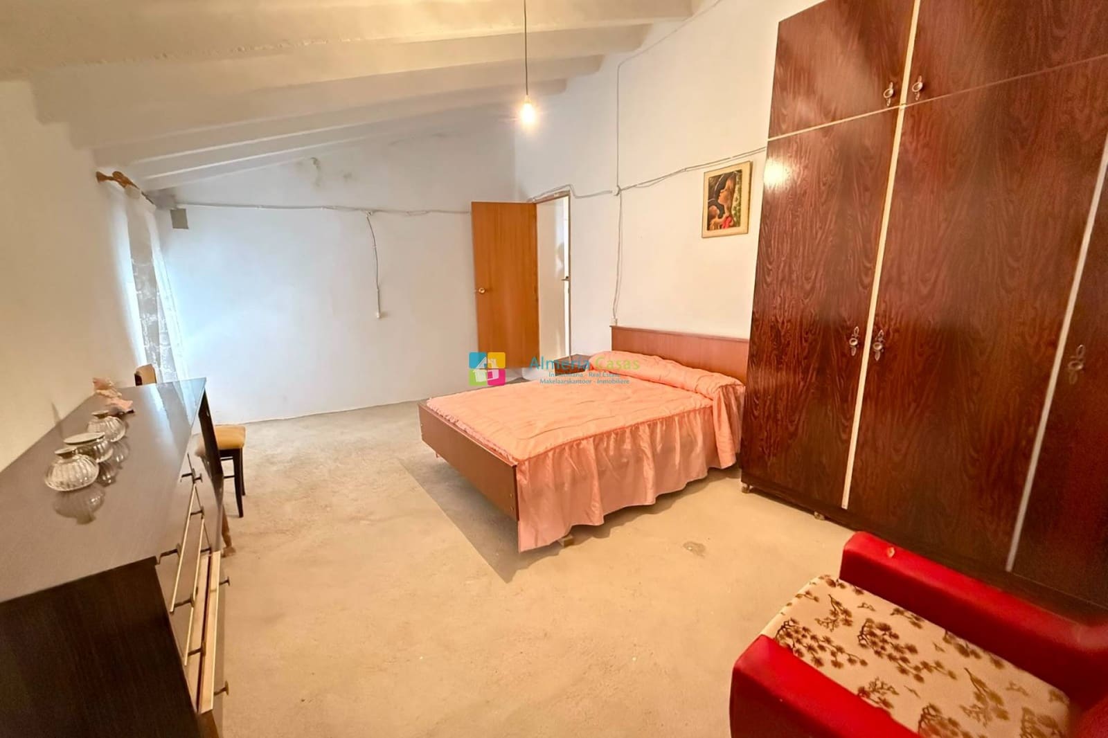 6 slaapkamer Finca/Landhuis te koop in Pocicas - € 65.000 (Ref: 9987149)