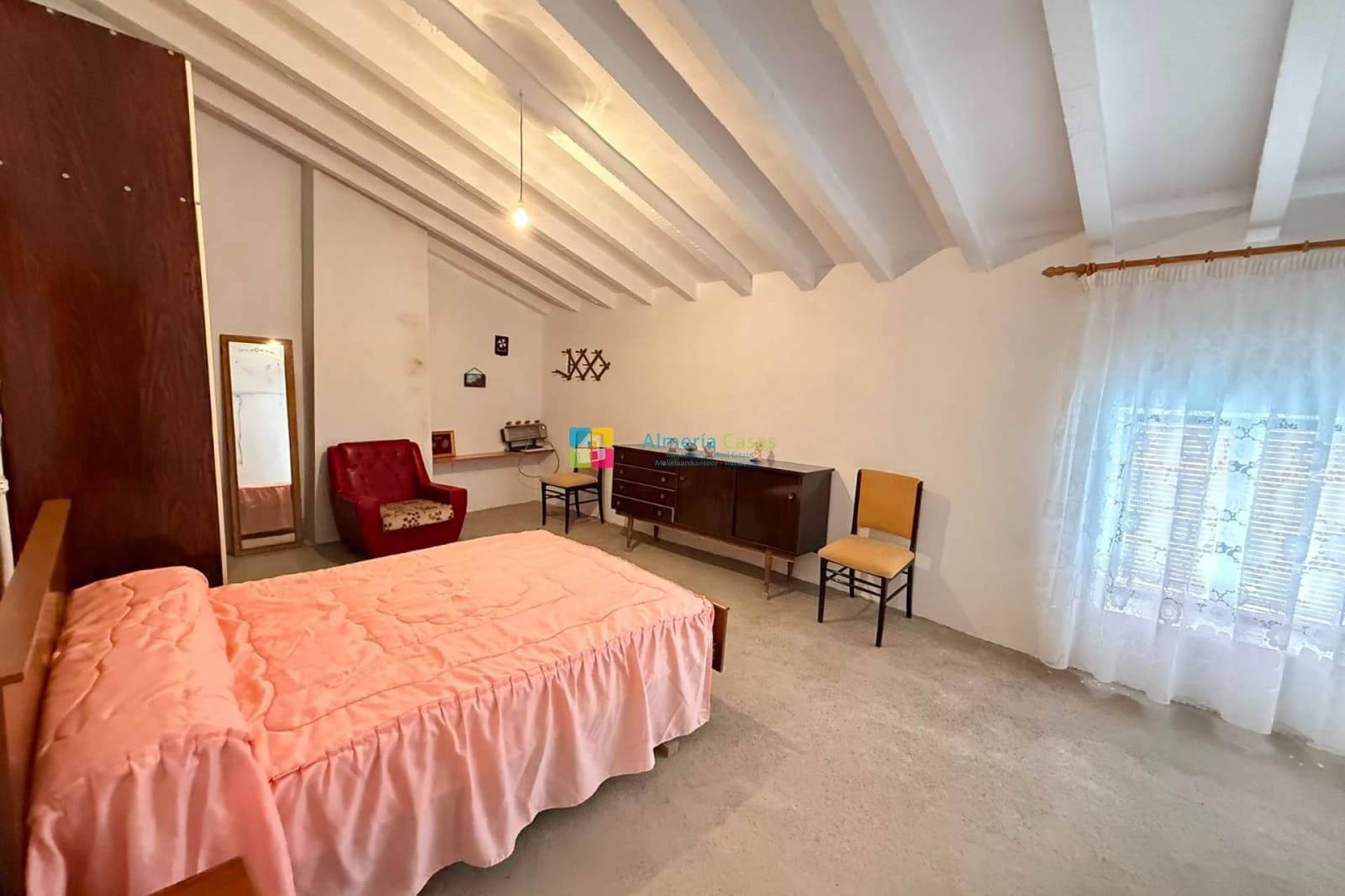 6 slaapkamer Finca/Landhuis te koop in Pocicas - € 65.000 (Ref: 9987149)