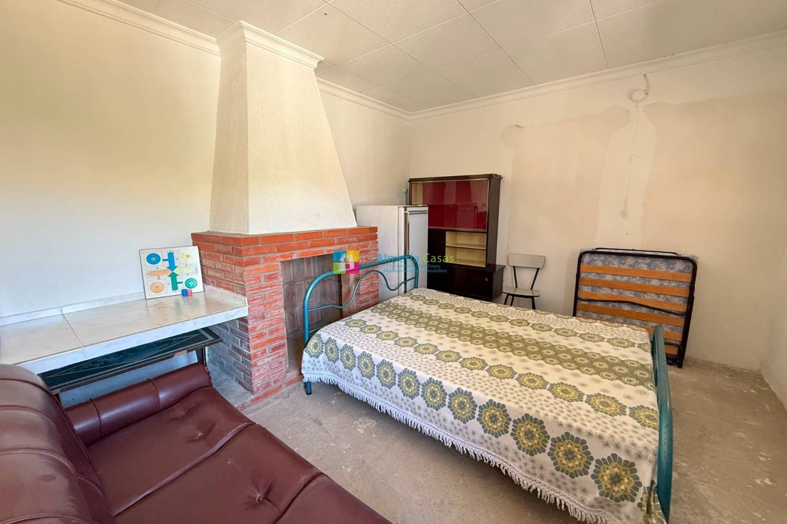 6 slaapkamer Finca/Landhuis te koop in Pocicas - € 65.000 (Ref: 9987149)