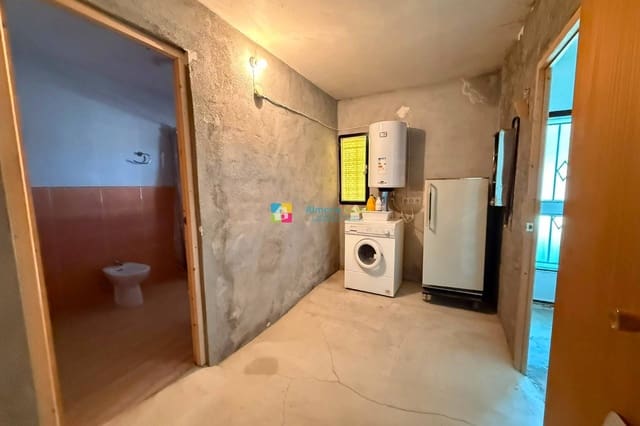 6 slaapkamer Finca/Landhuis te koop in Pocicas, Albox - € 65.000 (Ref: 9987149)
