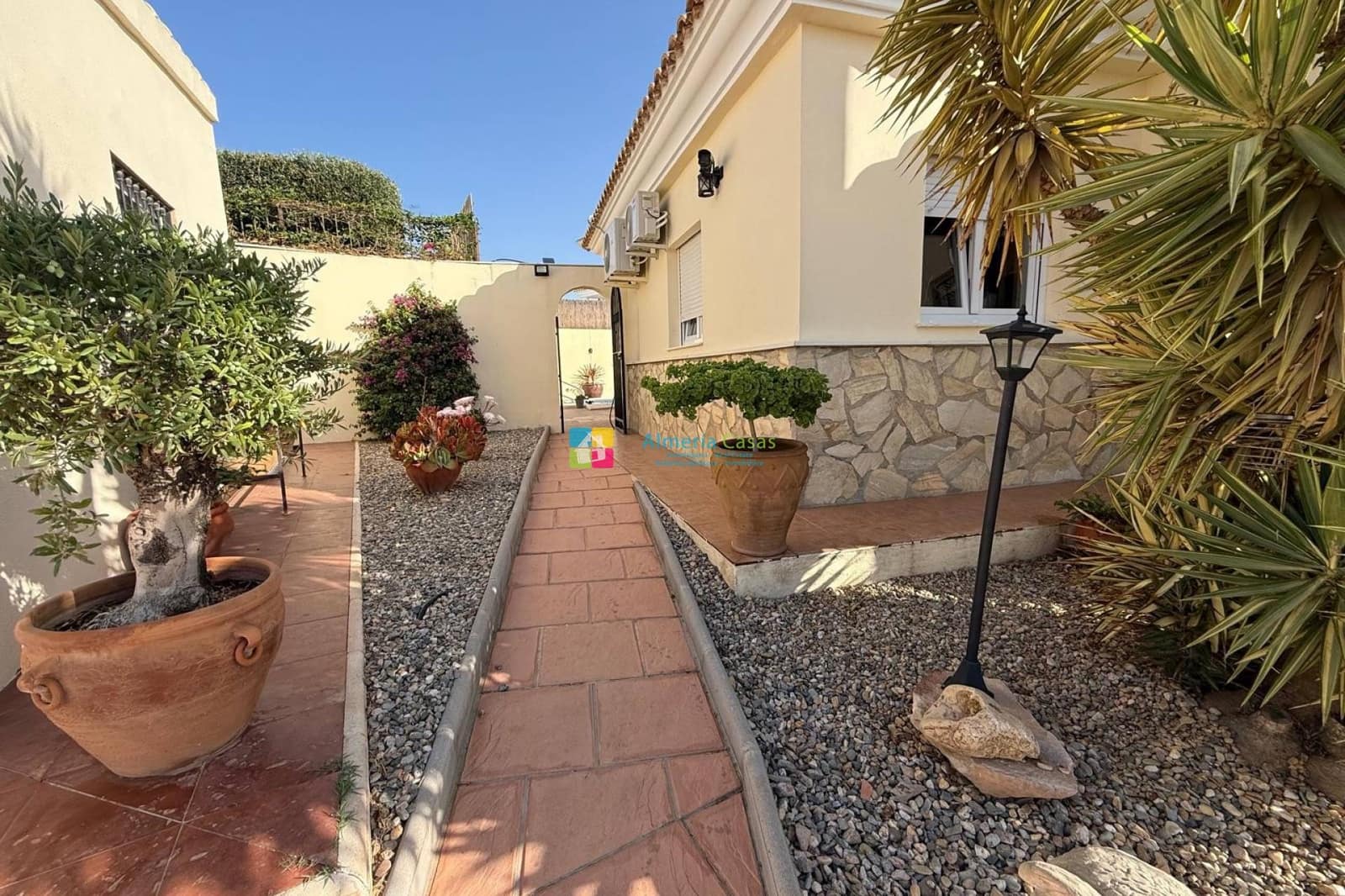 3 sovrum Villa till salu i Arboleas med pool garage - 264 000 € (Ref: 9987321)