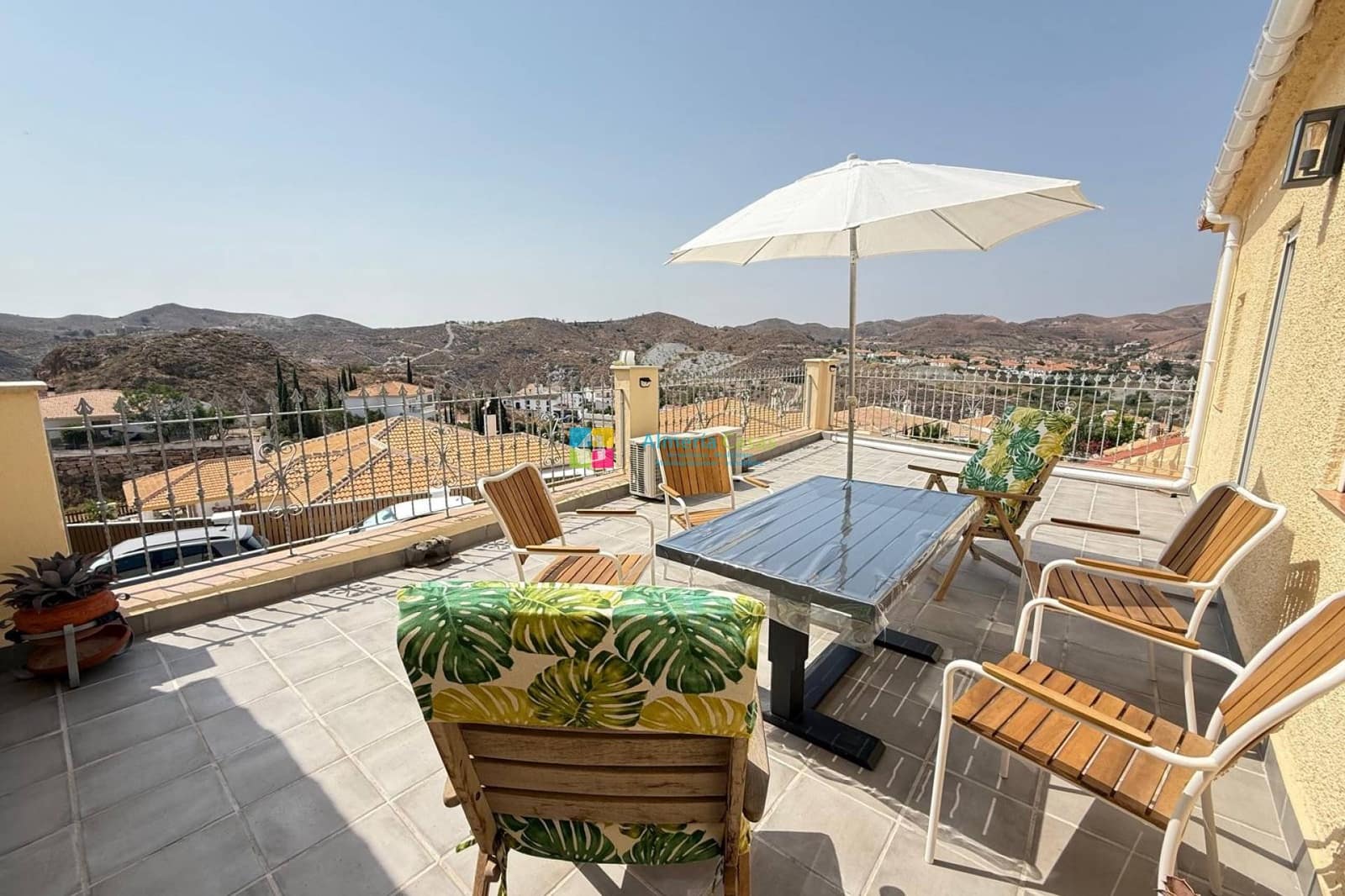 4 slaapkamer Finca/Landhuis te koop in Arboleas - € 169.950 (Ref: 9996191)