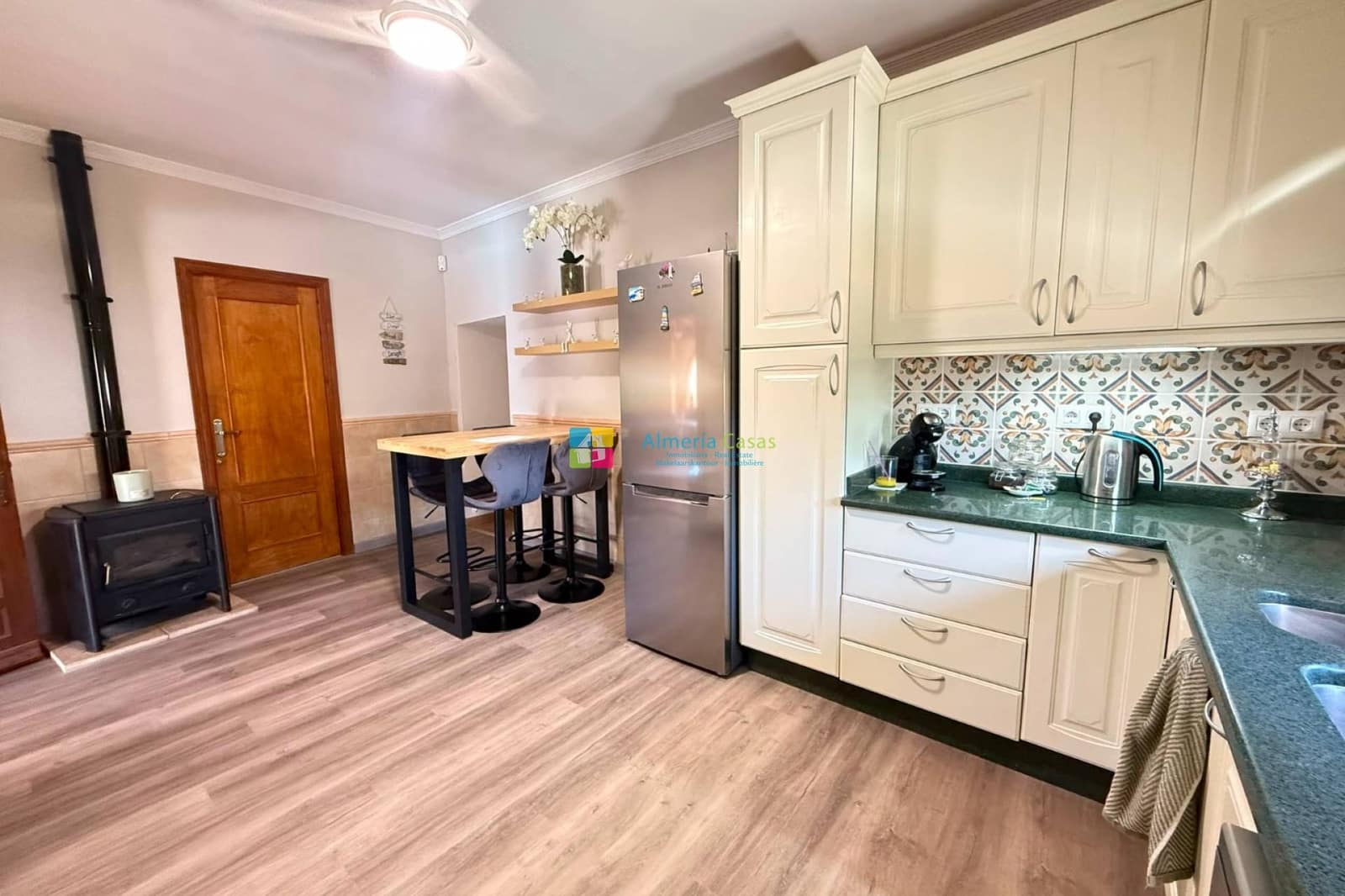 7 slaapkamer Finca/Landhuis te koop in Cantoria met zwembad - € 415.000 (Ref: 9997711)