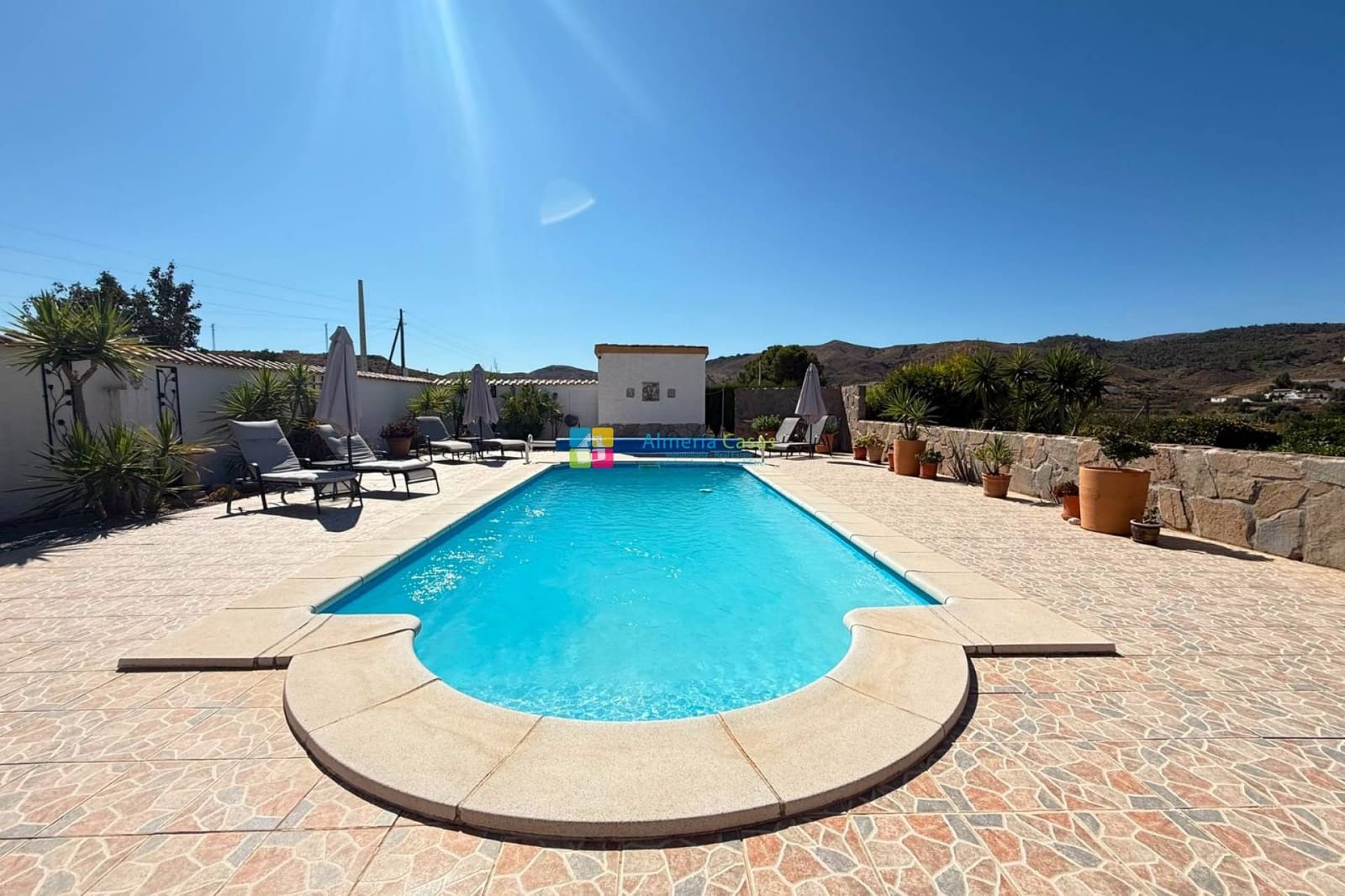 7 slaapkamer Finca/Landhuis te koop in Cantoria met zwembad - € 415.000 (Ref: 9997711)