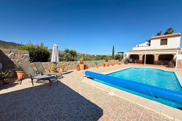 7 slaapkamer Finca/Landhuis te koop in Cantoria met zwembad - € 415.000 (Ref: 9997711)