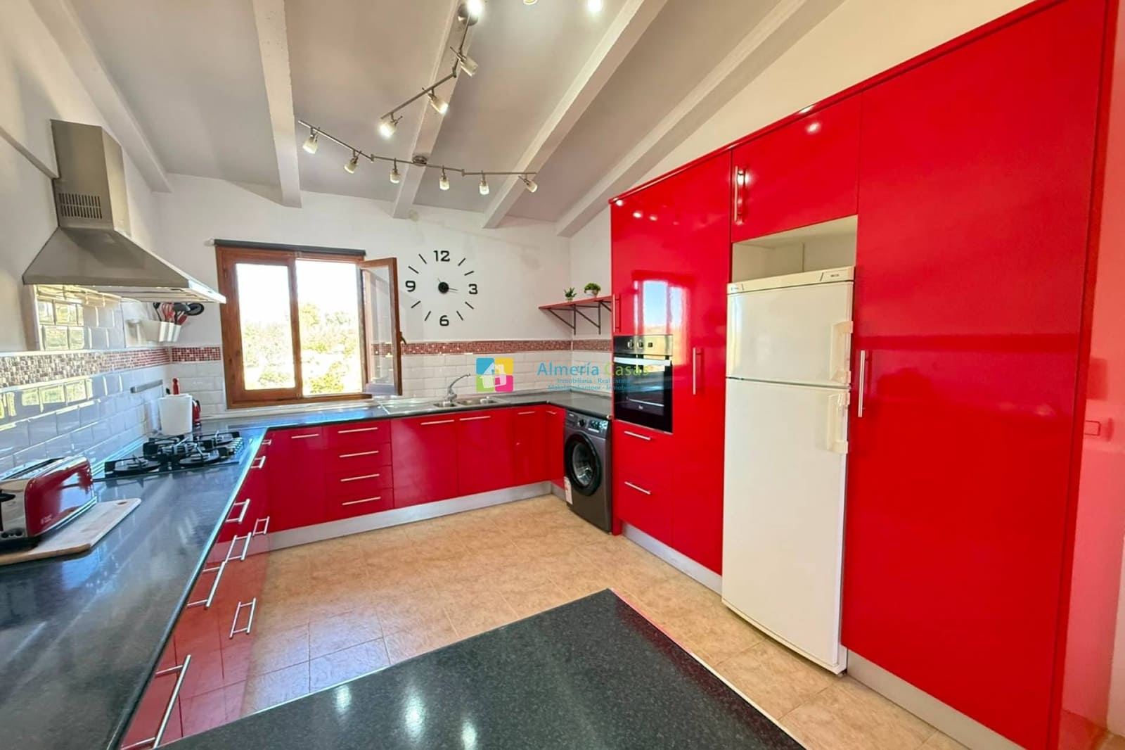 7 slaapkamer Finca/Landhuis te koop in Cantoria met zwembad - € 415.000 (Ref: 9997711)