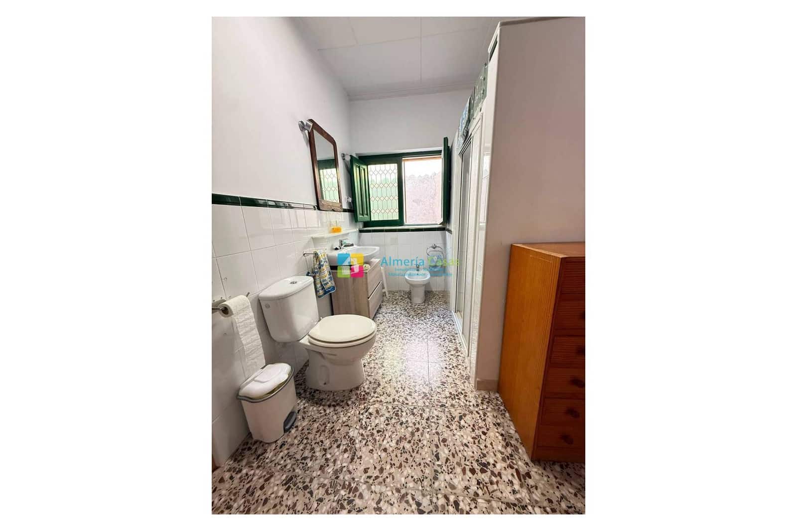 Casa de 5 habitaciones en Cantoria en venta - 165.000 € (Ref: 9999149)