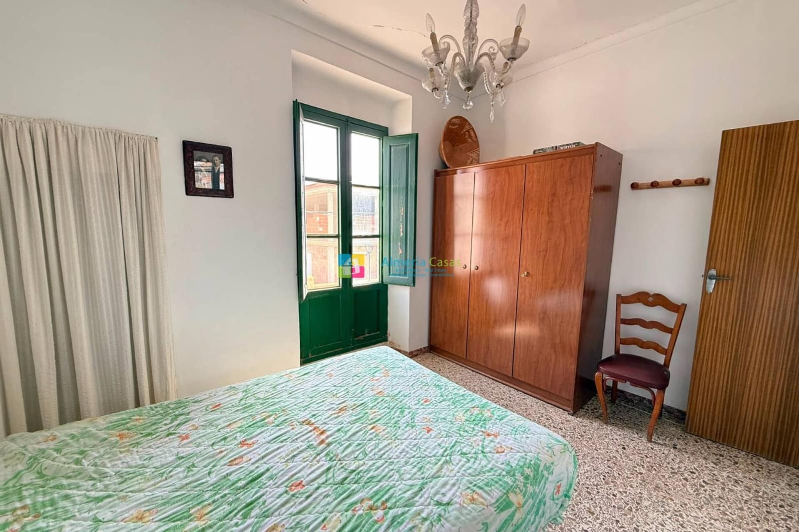 Casa de 5 habitaciones en Cantoria en venta - 165.000 € (Ref: 9999149)