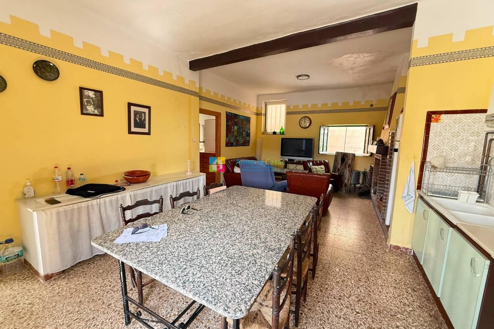Casa de 5 habitaciones en Cantoria en venta - 165.000 € (Ref: 9999149)