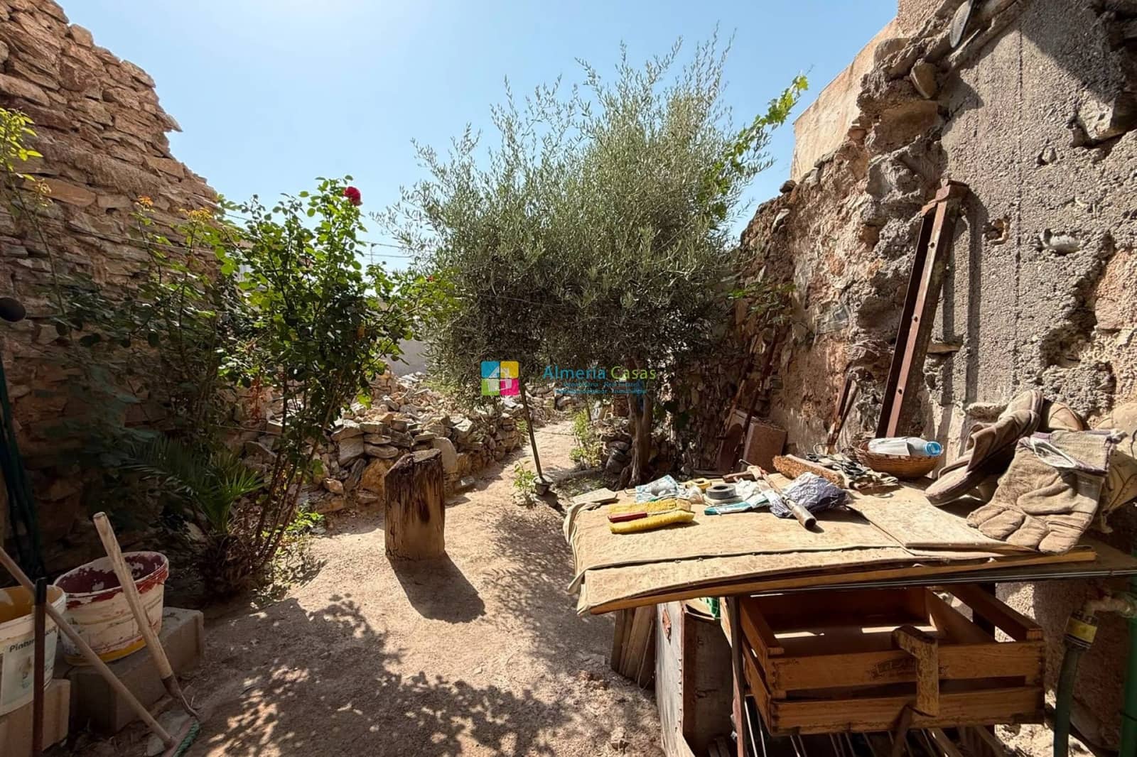 Casa de 5 habitaciones en Cantoria en venta - 165.000 € (Ref: 9999149)