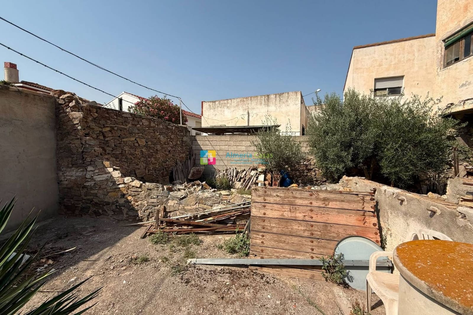 Casa de 5 habitaciones en Cantoria en venta - 165.000 € (Ref: 9999149)