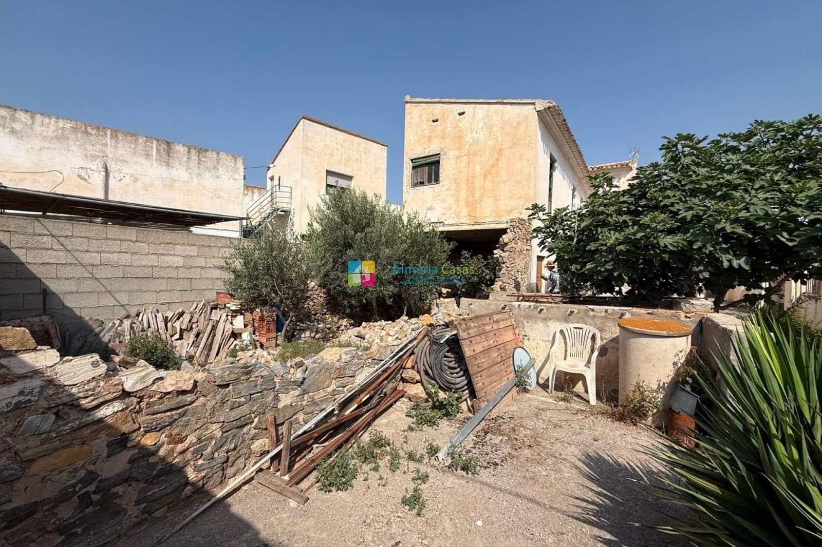 Casa de 5 habitaciones en Cantoria en venta - 165.000 € (Ref: 9999149)