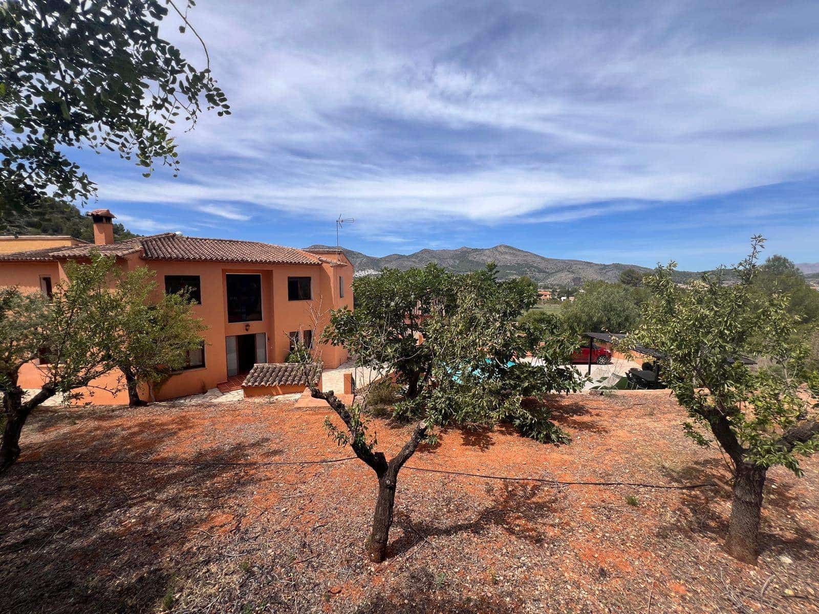 10 soveværelse Finca/Landehus til salg i Jalon / Xalo - € 1.150.000 (Ref: 8700598)