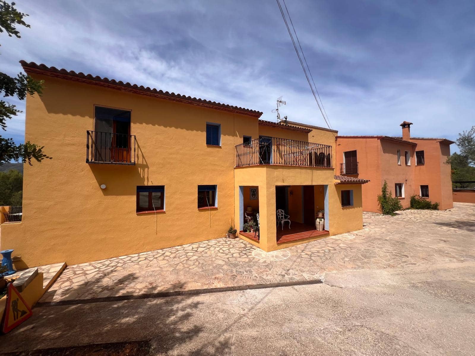 10 soveværelse Finca/Landehus til salg i Jalon / Xalo - € 1.150.000 (Ref: 8700598)