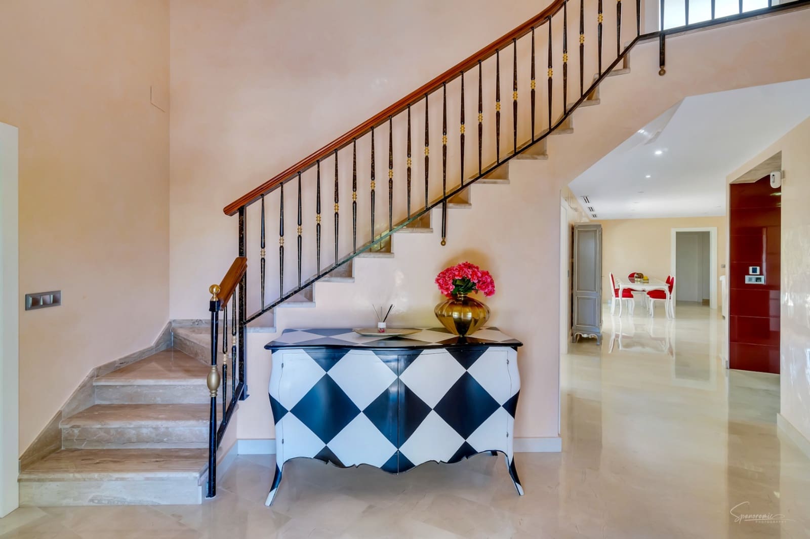 4 bedroom Villa for sale in Benissa - € 1,350,000 (Ref: 8700603)