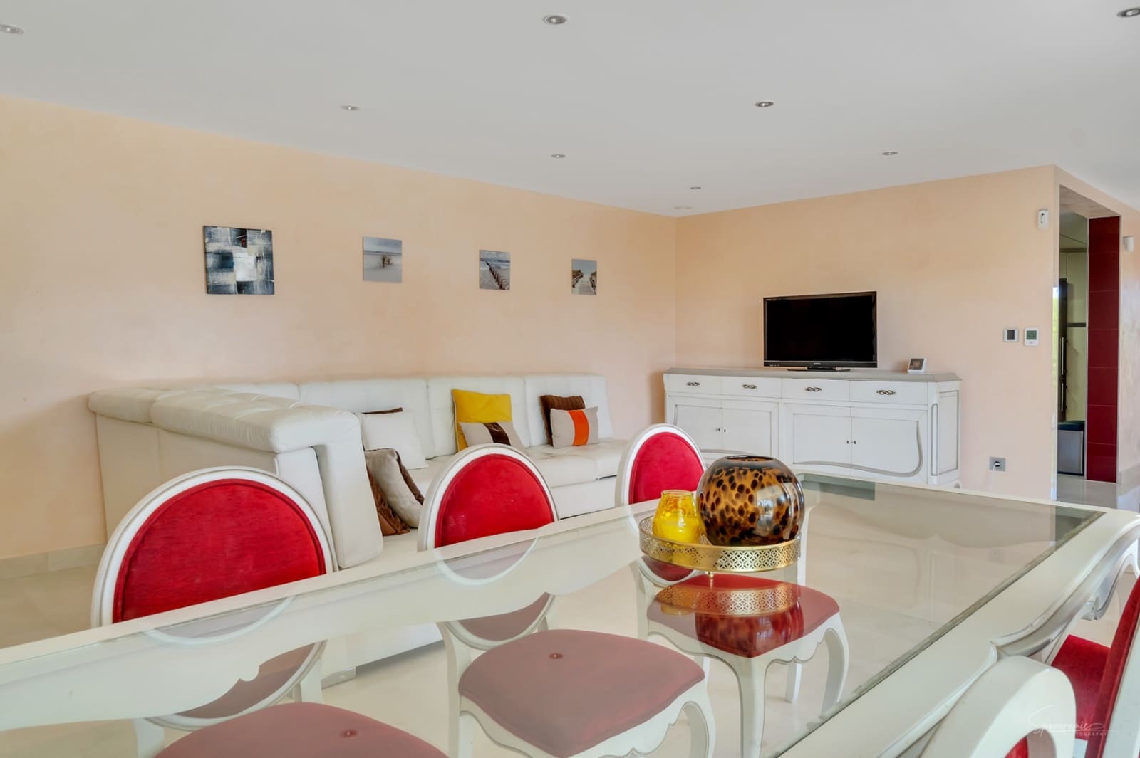 4 bedroom Villa for sale in Benissa - € 1,350,000 (Ref: 8700603)