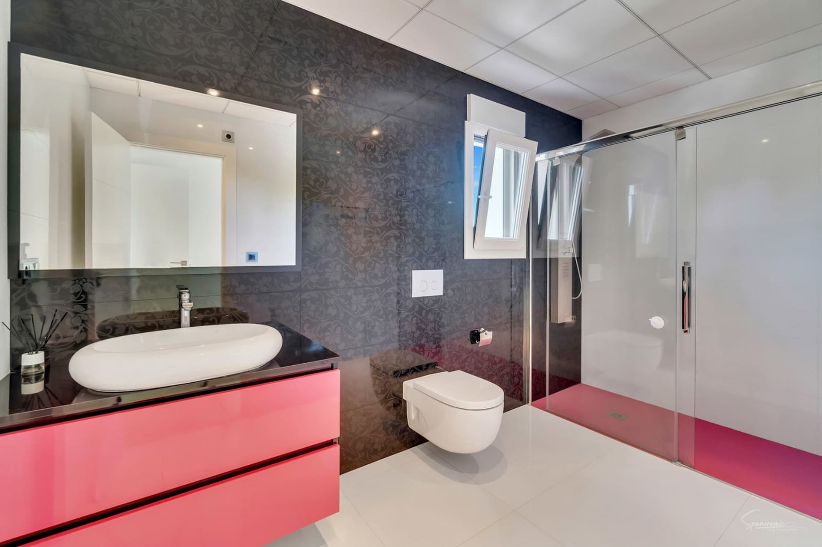 4 bedroom Villa for sale in Benissa - € 1,350,000 (Ref: 8700603)